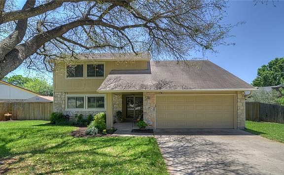 2nd image of 2407 Stone River Dr
