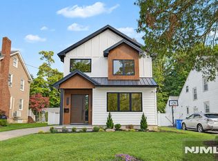 12 Spruce Street, Tenafly, NJ 07670