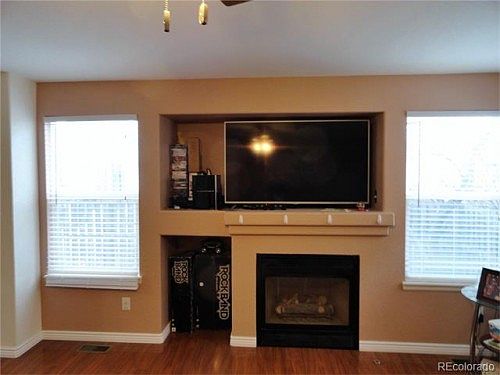 3rd image of 4141 W Kenyon Ave