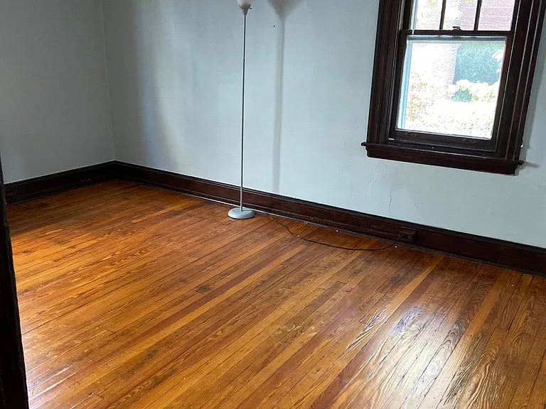 15 W Athens Ave — Photo 6