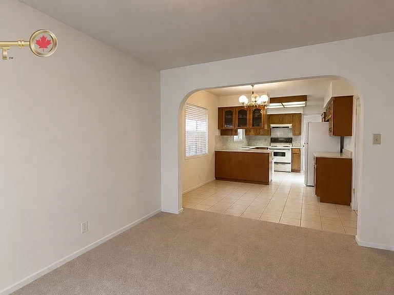 4817 Georgia St — Photo 9