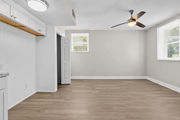197 Coral Ave #3 — Photo 7