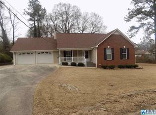 1019 Forest Cir, Bessemer, AL 35023