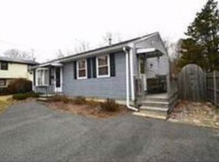 35 Vine St, Brockton, MA 02301