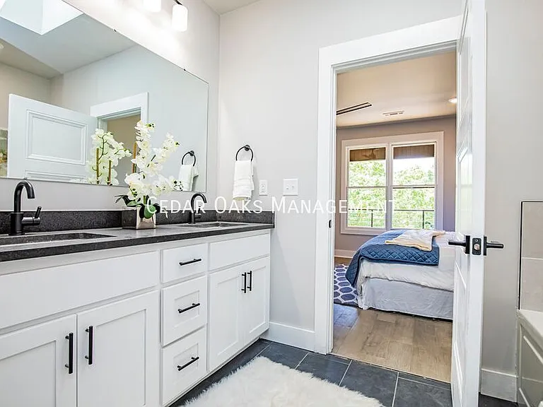 118 E Mountain St #118 — Photo 50