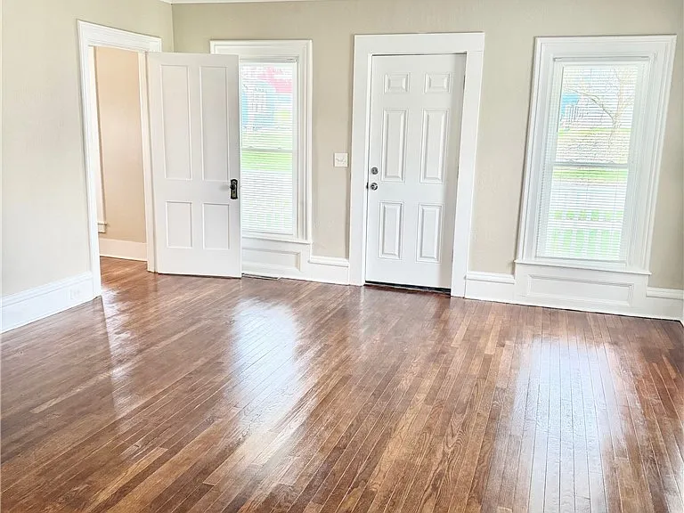 148 Maple St — Photo 5