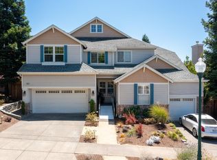 5894 Mountain Hawk Dr, Santa Rosa, CA 95409