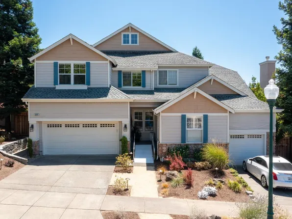 5894 Mountain Hawk Drive, Santa Rosa, CA 95409