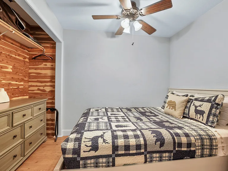 1300 Regency Way #30 — Photo 5