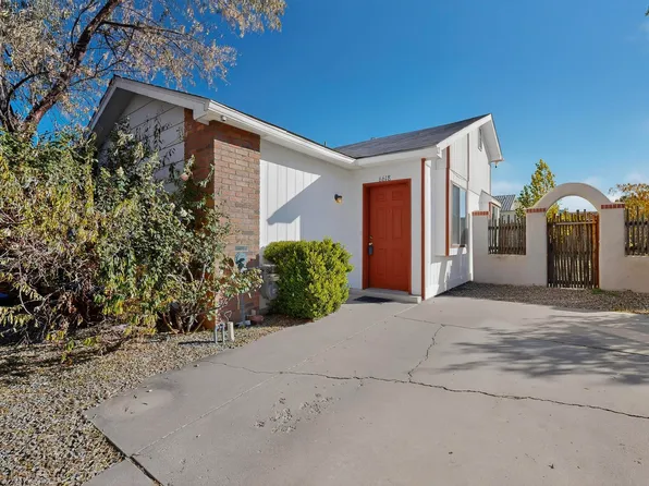 6618 Azuelo Ave NW, Albuquerque, NM 87120