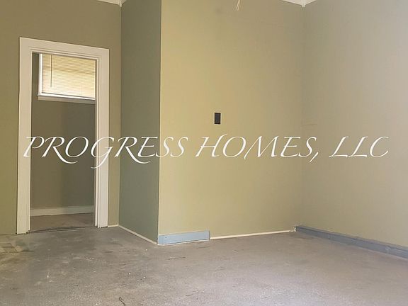 5th image of 4600 Kenwood Dr NW
