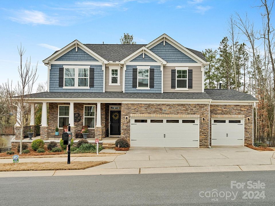 1st image of 484 Rosemore Pl