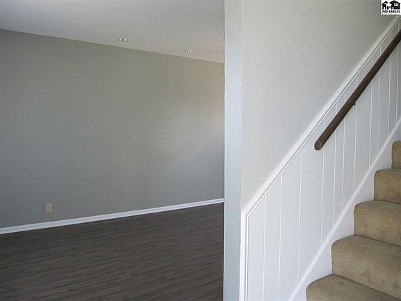 4th image of 3109 Garden Grove Pkwy