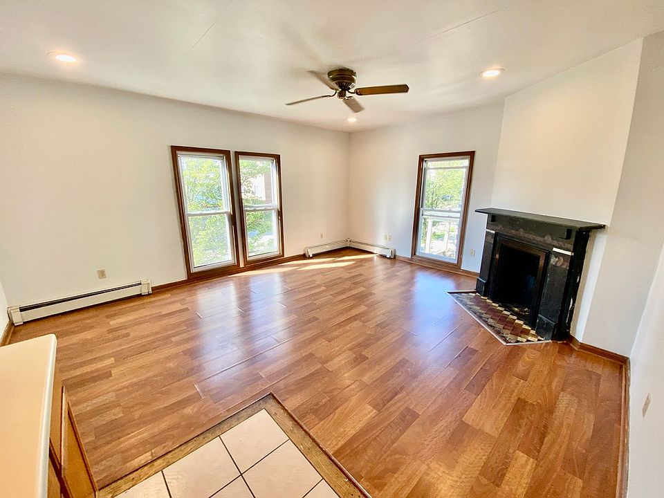 1st image of 512 W Cross St APT 3