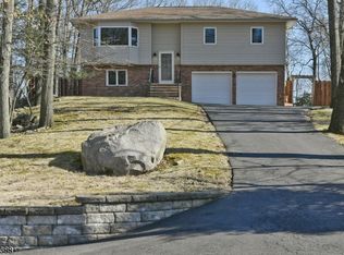 41 Algonquin Ave, Rockaway, NJ 07866