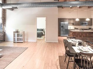 211 N Green St, Chicago, IL 60607