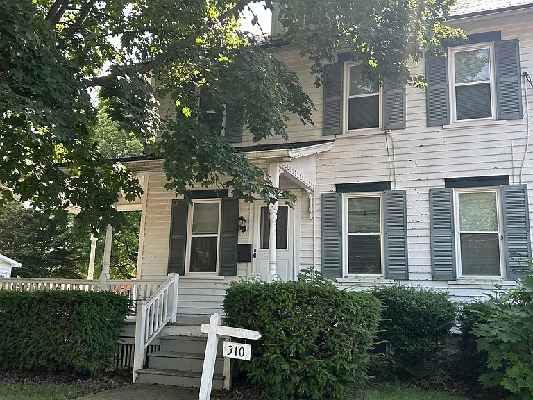 308 & 310 S 5th St #310 — Photo 13