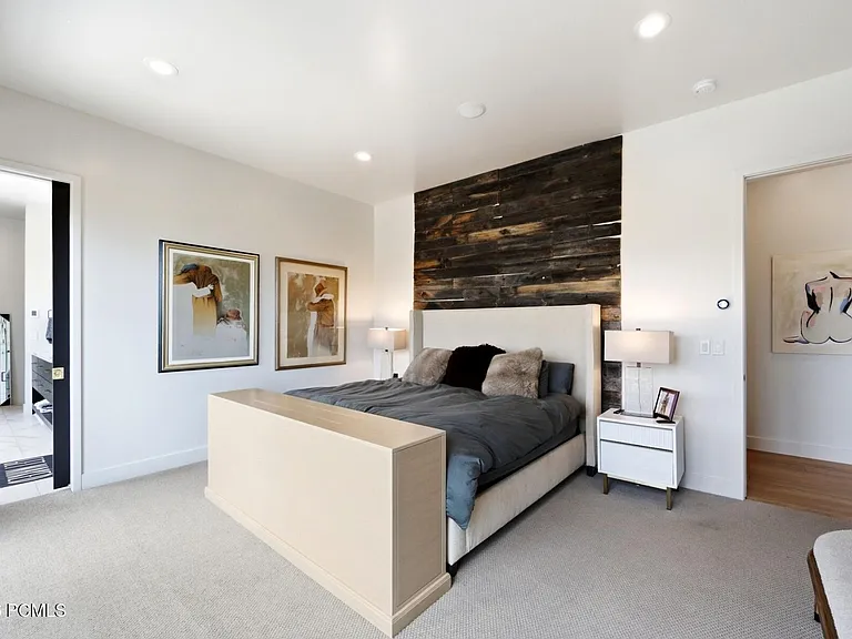 1285 E Lasso Trl — Photo 65