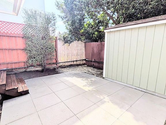 5th image of 4047 Van Buren Pl Unit 4