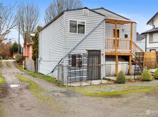 408 30th Ave E, Seattle, WA 98112