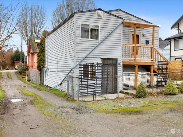 408 30th Avenue E, Seattle, WA 98112