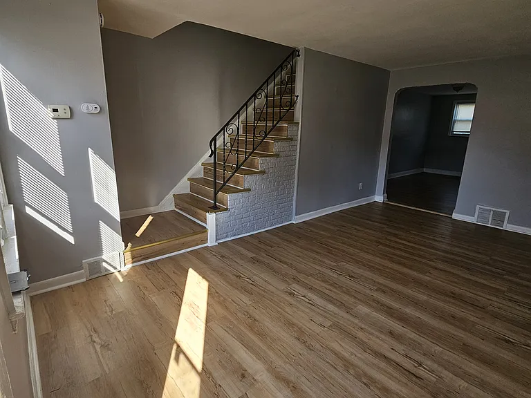2029 Heather Rd — Photo 17