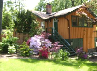 40 Hawthorne Rd, Rocky Point, NY 11778