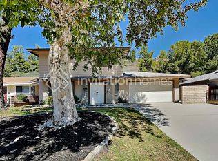 29338 Florabunda Rd, Santa Clarita, CA 91387
