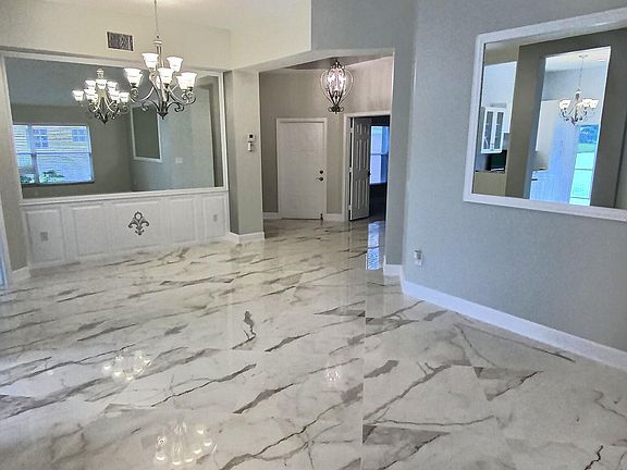 5th image of 12767 Hampton Lakes Cir