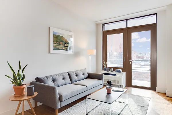 Rented by Monarch Realty Group | media 12