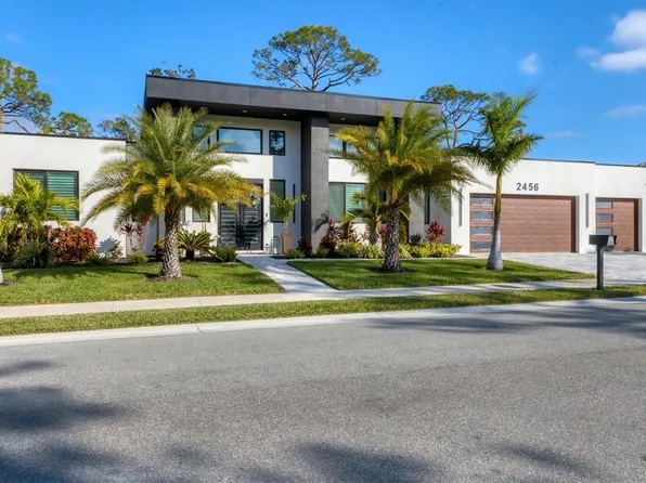 2456 Missara Ln, Sarasota, FL 34231