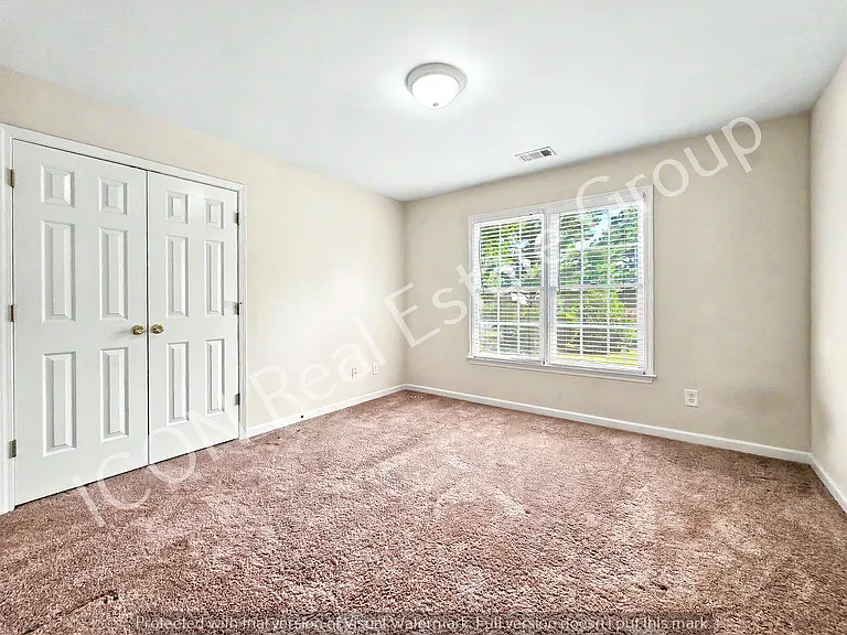 48 Golden Aster Trce — Photo 17
