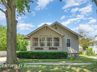 1002 Wilson St, Bay City, MI 48708