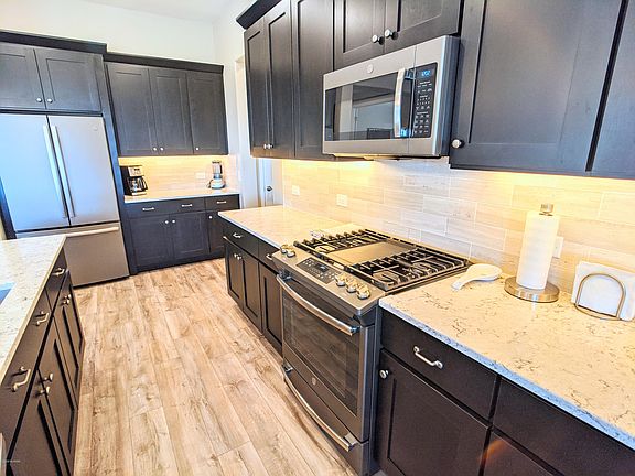 3rd image of 39461 S Summerwood Dr