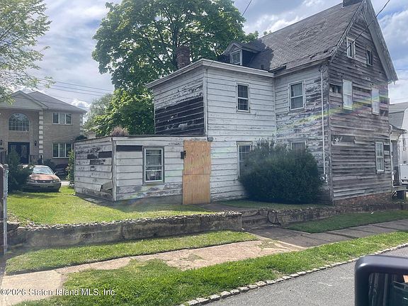 3rd image of 5466 Arthur Kill Rd