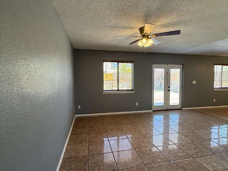 14157 Tierra Delfin Dr — Photo 9