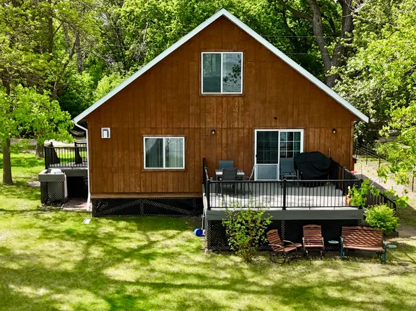 48460 Baileys Bay Rd, Big Stone City, SD 57216