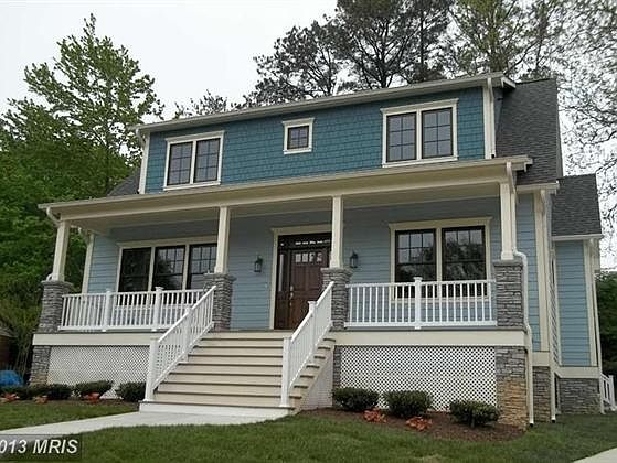 2nd image of 3020 N Underwood St
