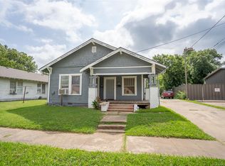 208 E St NW, Ardmore, OK 73401