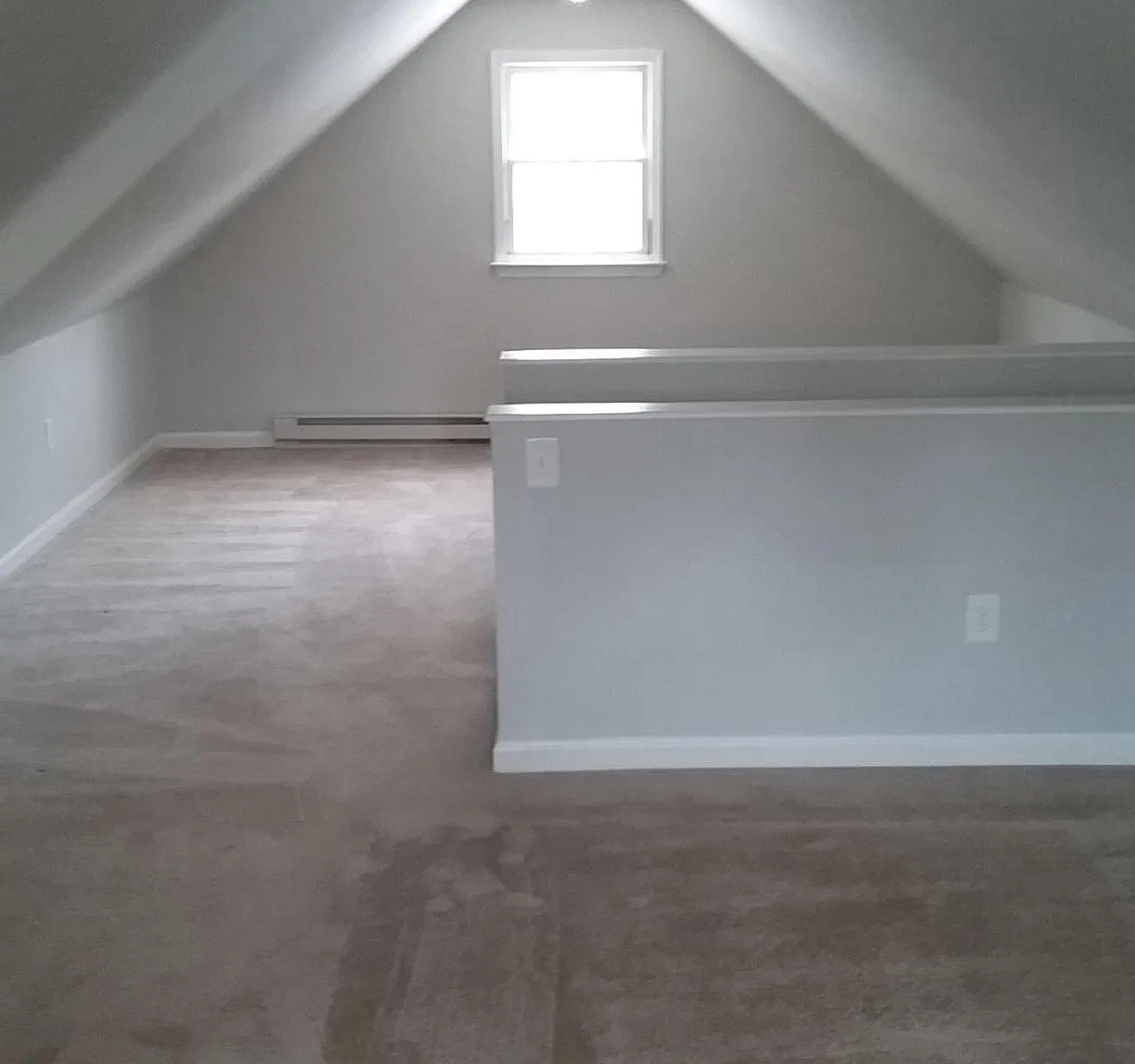 3 bed, 950 sqft, $1,525 — Photo 3
