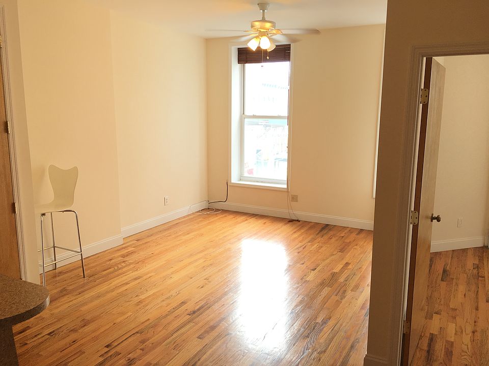 2nd image of 581 Vanderbilt Ave #F