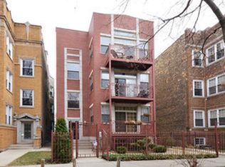 6507 N Bosworth Ave APT 2, Chicago, IL 60626