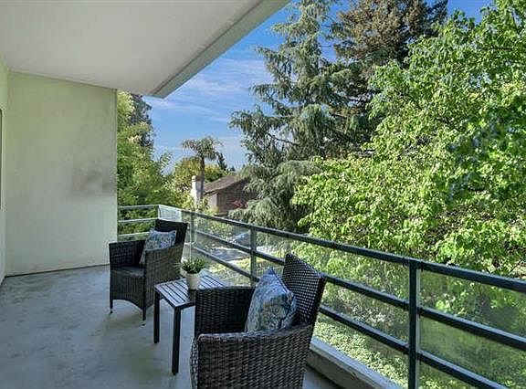 2nd image of 4681 Albany Cir APT 124