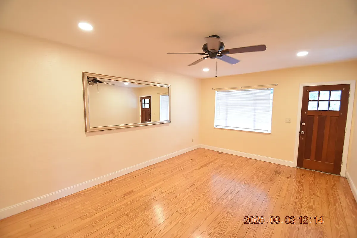 1 bed, 1000 sqft, $1,250 — Photo 4