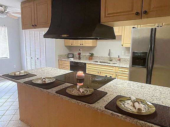 5th image of 105 Lotus Cir