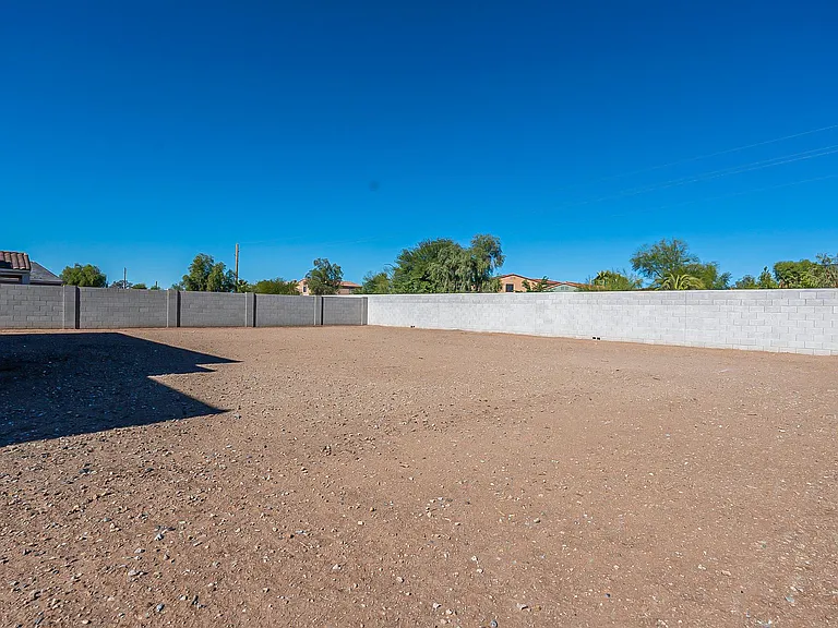 1434 E Pisa Dr — Photo 44