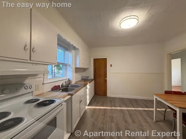 88 Marshall St, Medford, MA