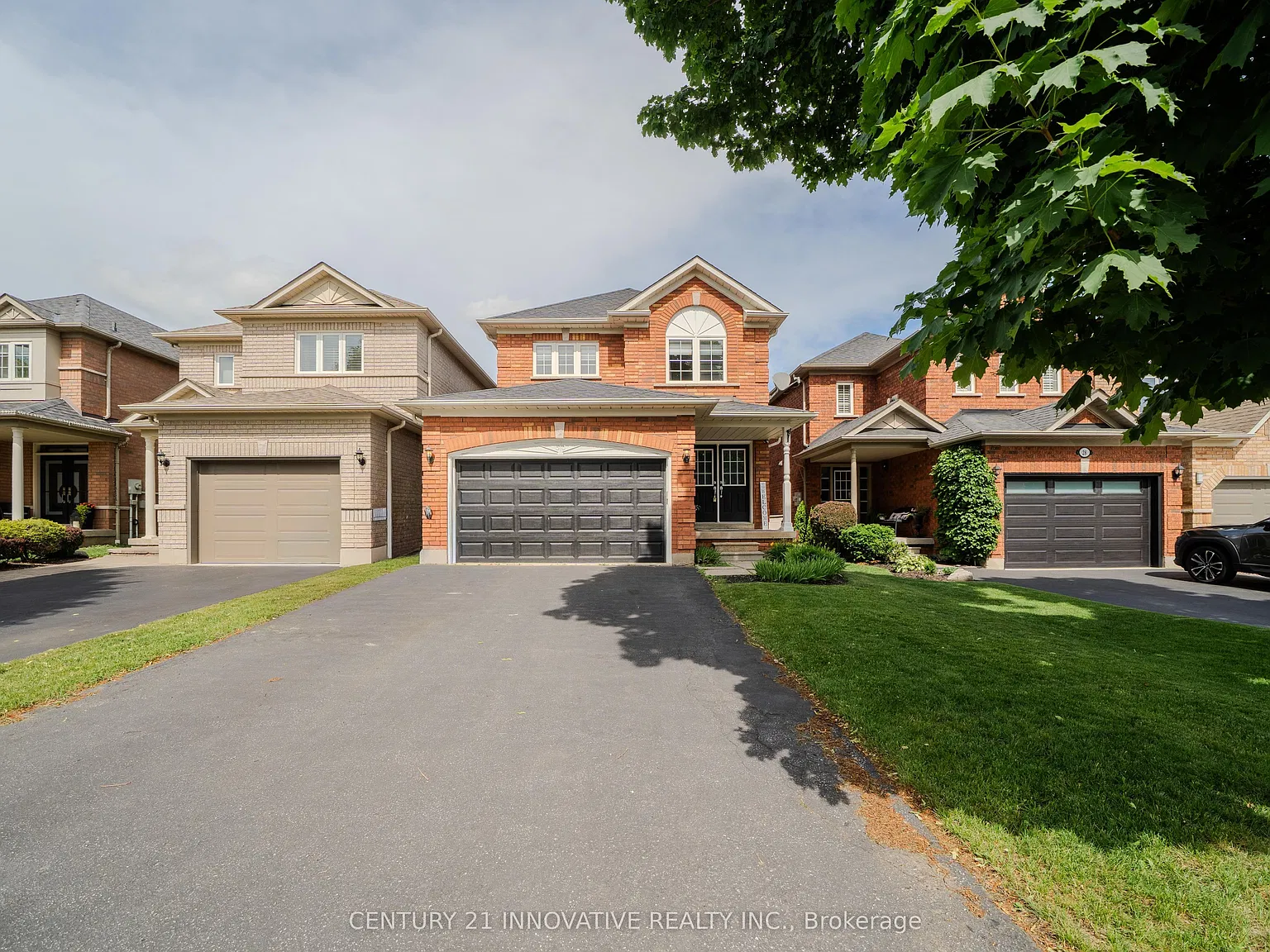 3 bed, $3,000 — Photo 2