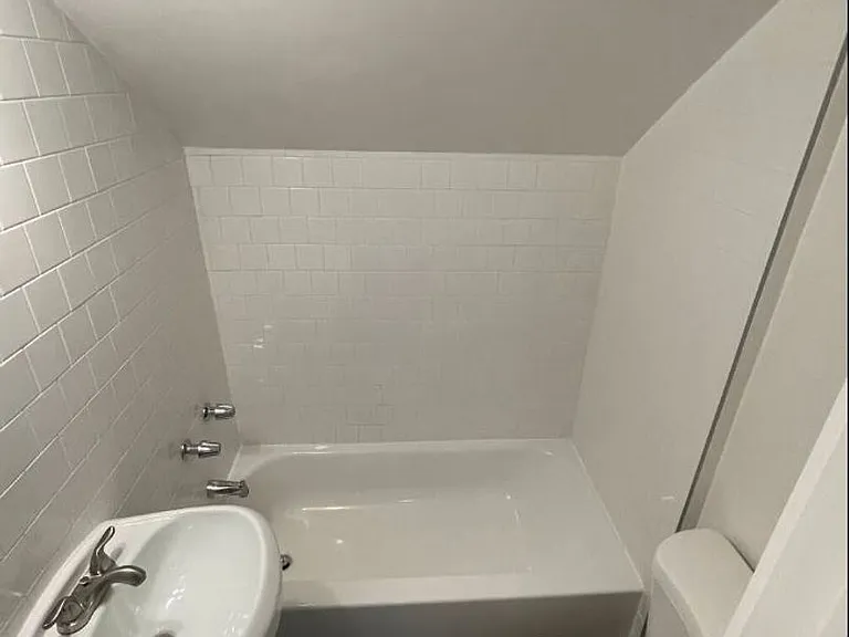 205 N Naches Ave — Photo 10