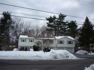 24 Mulberry Rd, Salem, NH 03079